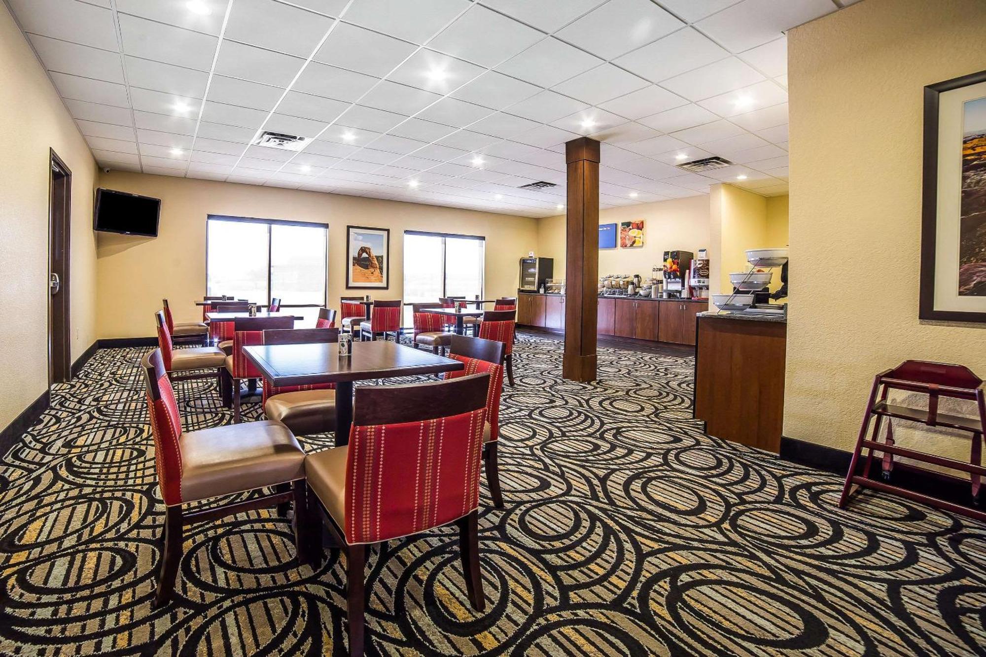 Comfort Inn Ballard-Roosevelt Екстериор снимка